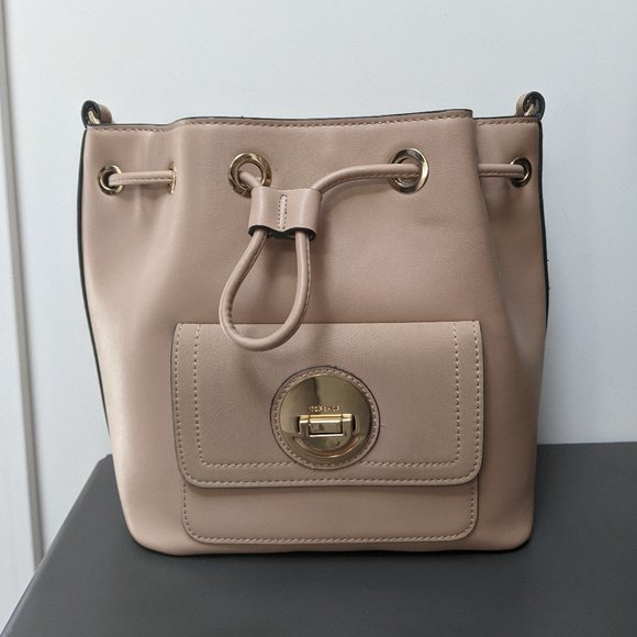 Topshop Handbags - Topshop Tan Faux Leather bucket bag